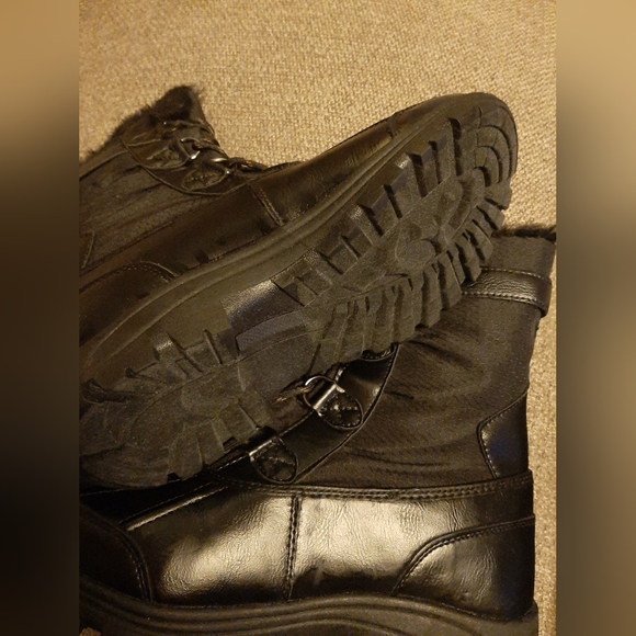 Sz 10 Snow Boots 3M Thinsulate - Picture 4 of 5